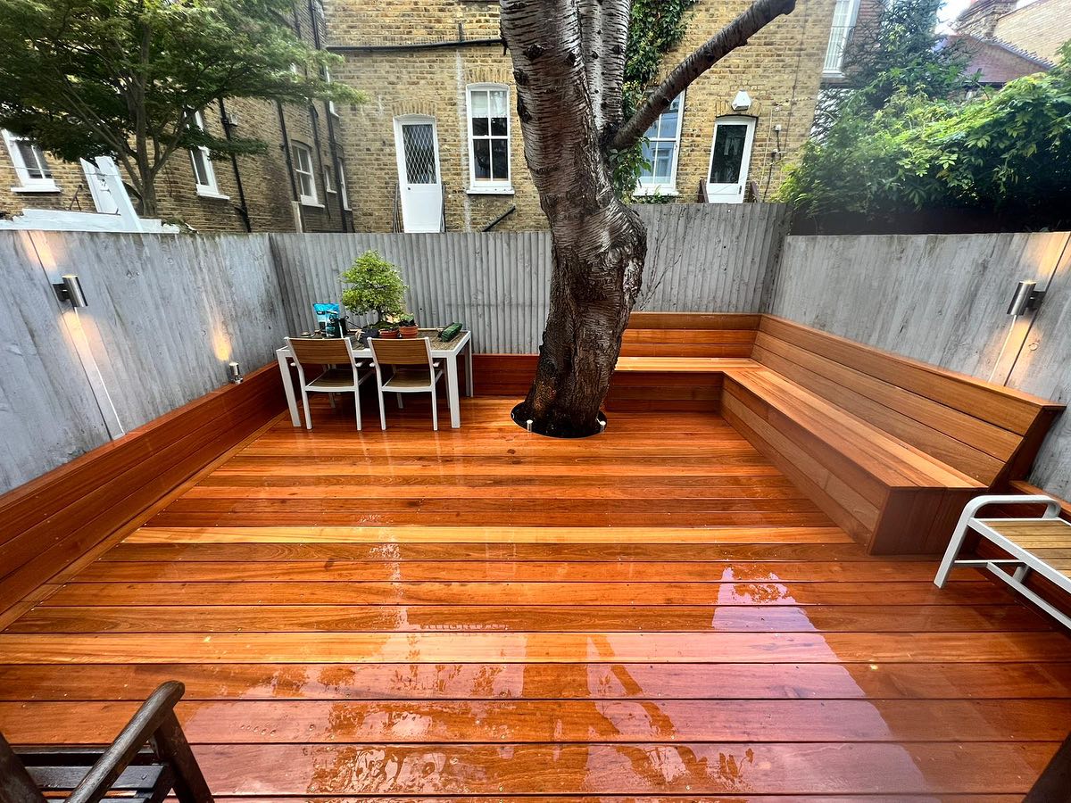 DECKING